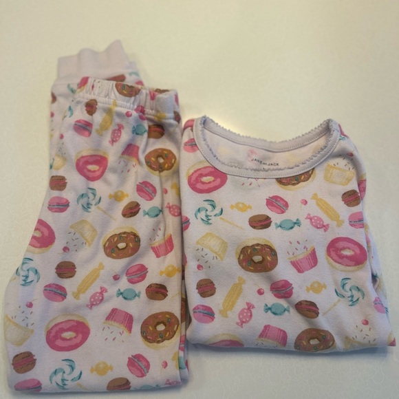 Janie and Jack donut cupcake pajamas 5T! Adorable. Retail $56 - Picture 2 of 5